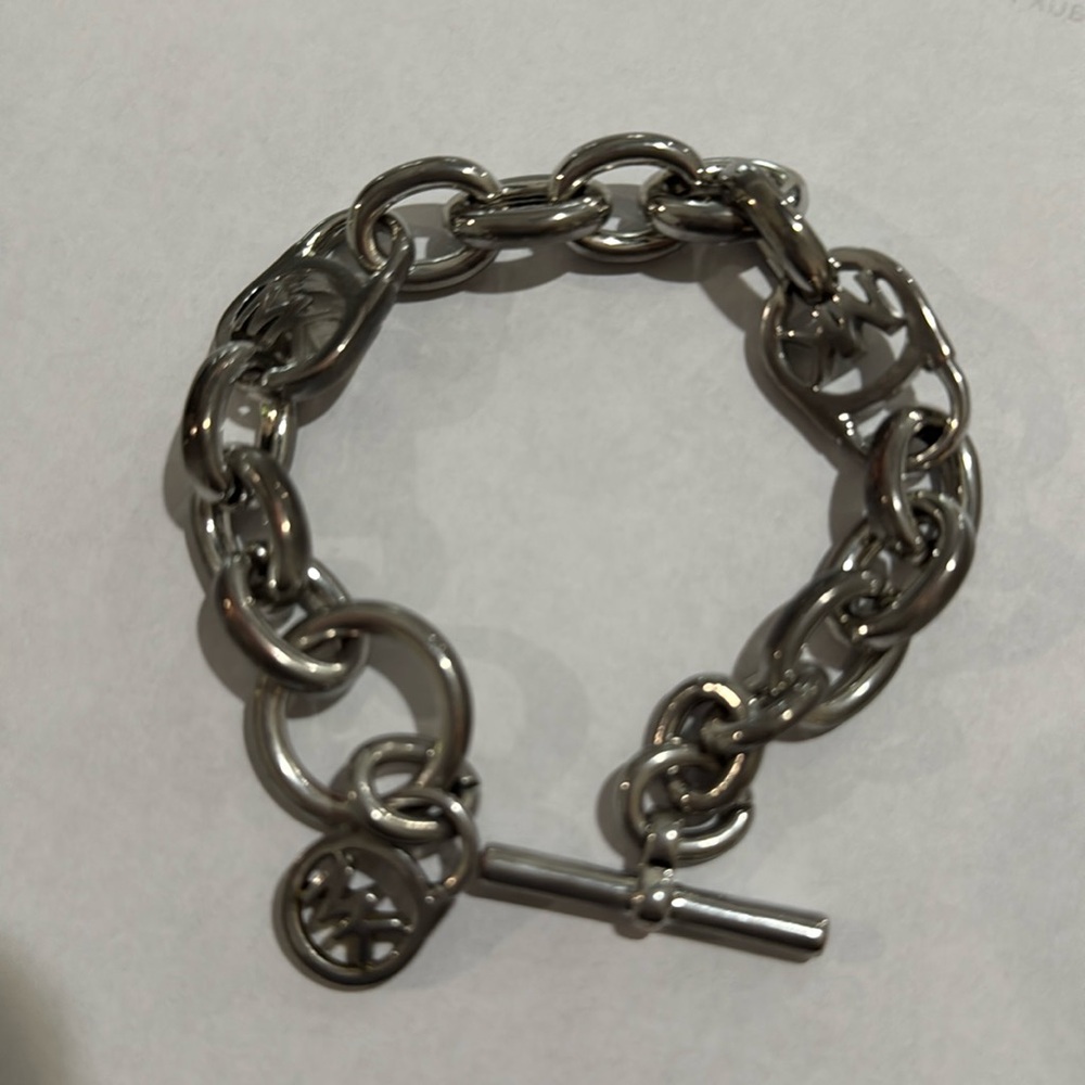 Michael Kors logo lock toggle bracelet in gently used condition